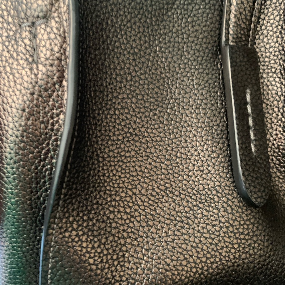 Authentic Coach Shoulder Bag - Picture 10 of 10